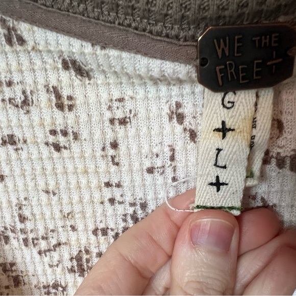 We the Free People Davis Thermal Long John Cream Taupe Leopard top Large - Picture 4 of 8